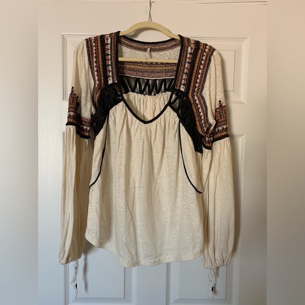 Free People Snow Kisses Embroidered Asymmetric Blouse Boho Romantic Cottagecore - Picture 2 of 8